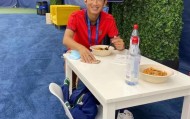 足球比分-张奔斗：1000米跑，9岁时的商竣程为何连跑了三趟？