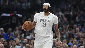 乐鱼网址-再次出战！Stein：浓眉被列为出战成疑 但他预计将会出战